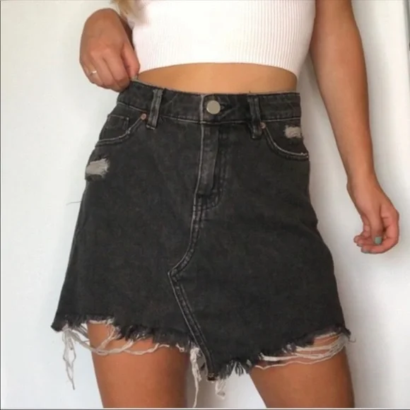 BDG Urban Outfitters black distressed jean skirt - Picture 3 of 9